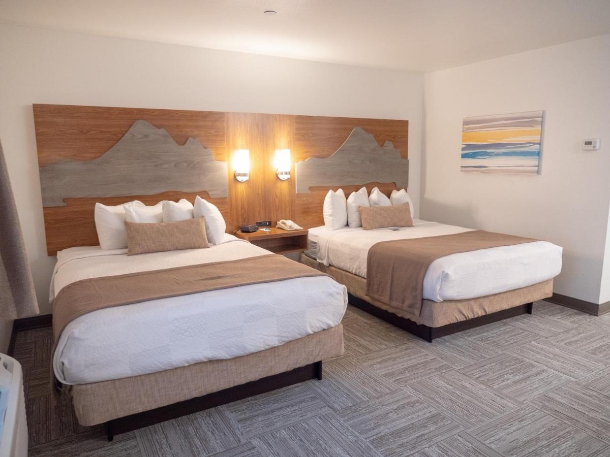 Marshall Suites Bainbridge Island Exterior photo