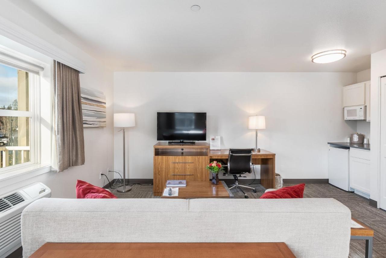 Marshall Suites Bainbridge Island Exterior photo