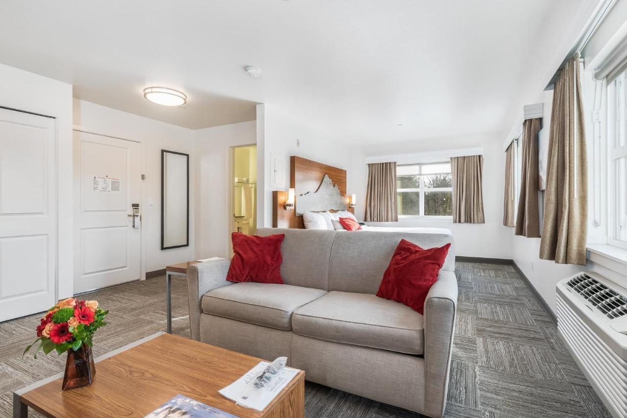 Marshall Suites Bainbridge Island Exterior photo
